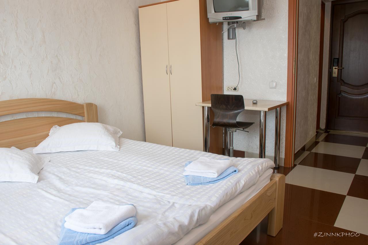 Kedem Hotel Lipiny Bagian luar foto