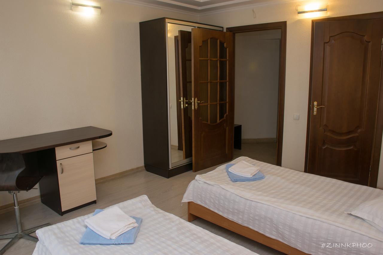 Kedem Hotel Lipiny Bagian luar foto